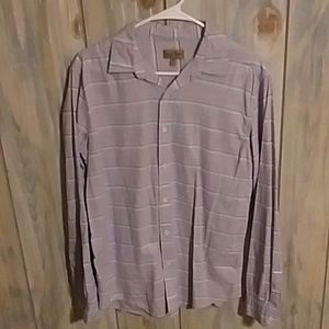 Chip and Pepper button down long sleeve shirt